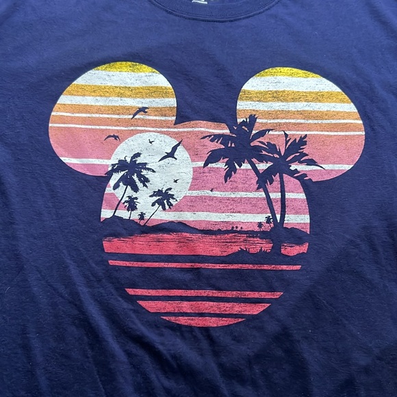 Disney Men’s Mickey Mouse Family Fun Graphic Sunset Shirt - Picture 2 of 3